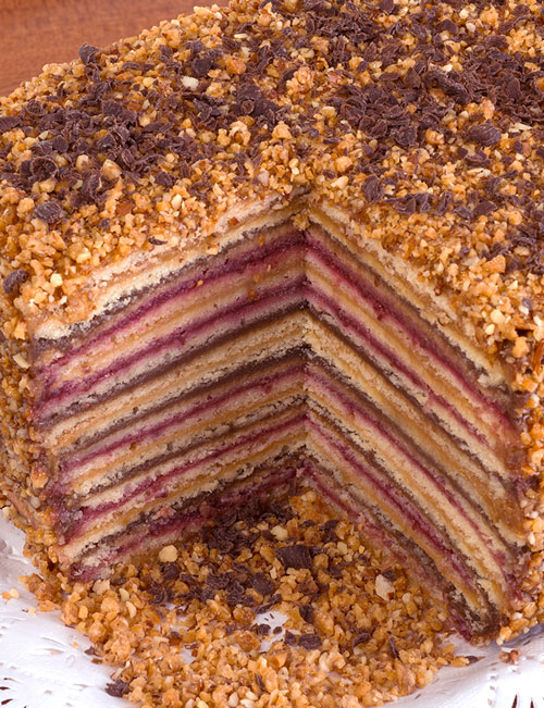 Torta Gold Panqueque Frambuesa, Chocolate y Manjar (12 Personas)